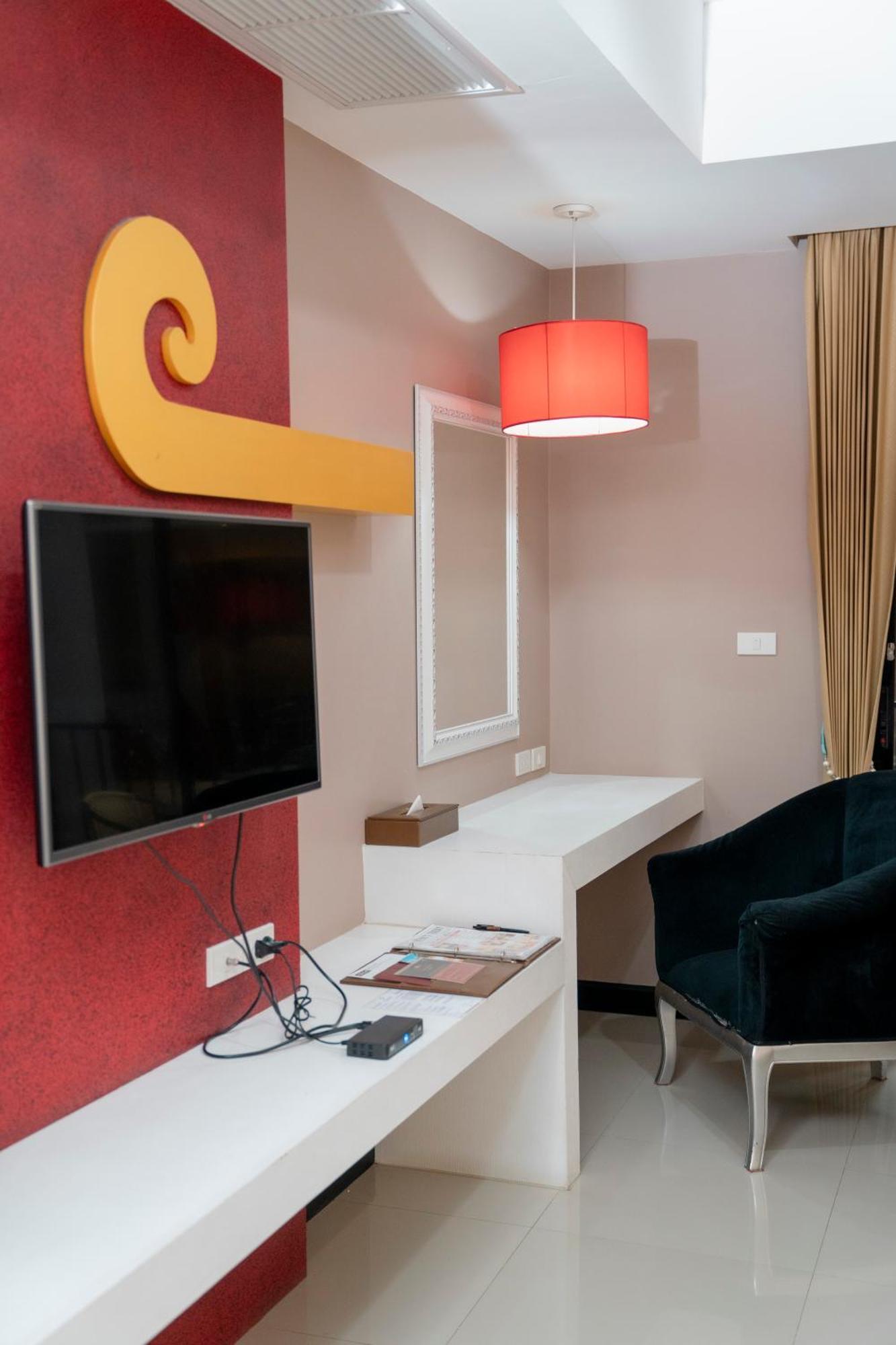 Prelude Hotel Канчанабурі Екстер'єр фото